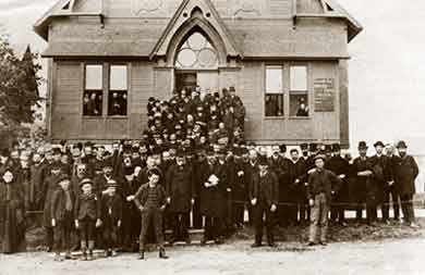 In Minneapolis, Minnesota, October 17 through November 4, 1888, Seventh-day Adventists held a memorable and controversial General Conference session.